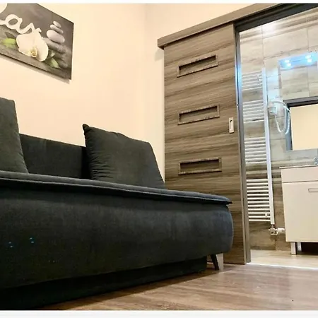 Cityhall Apartament *
